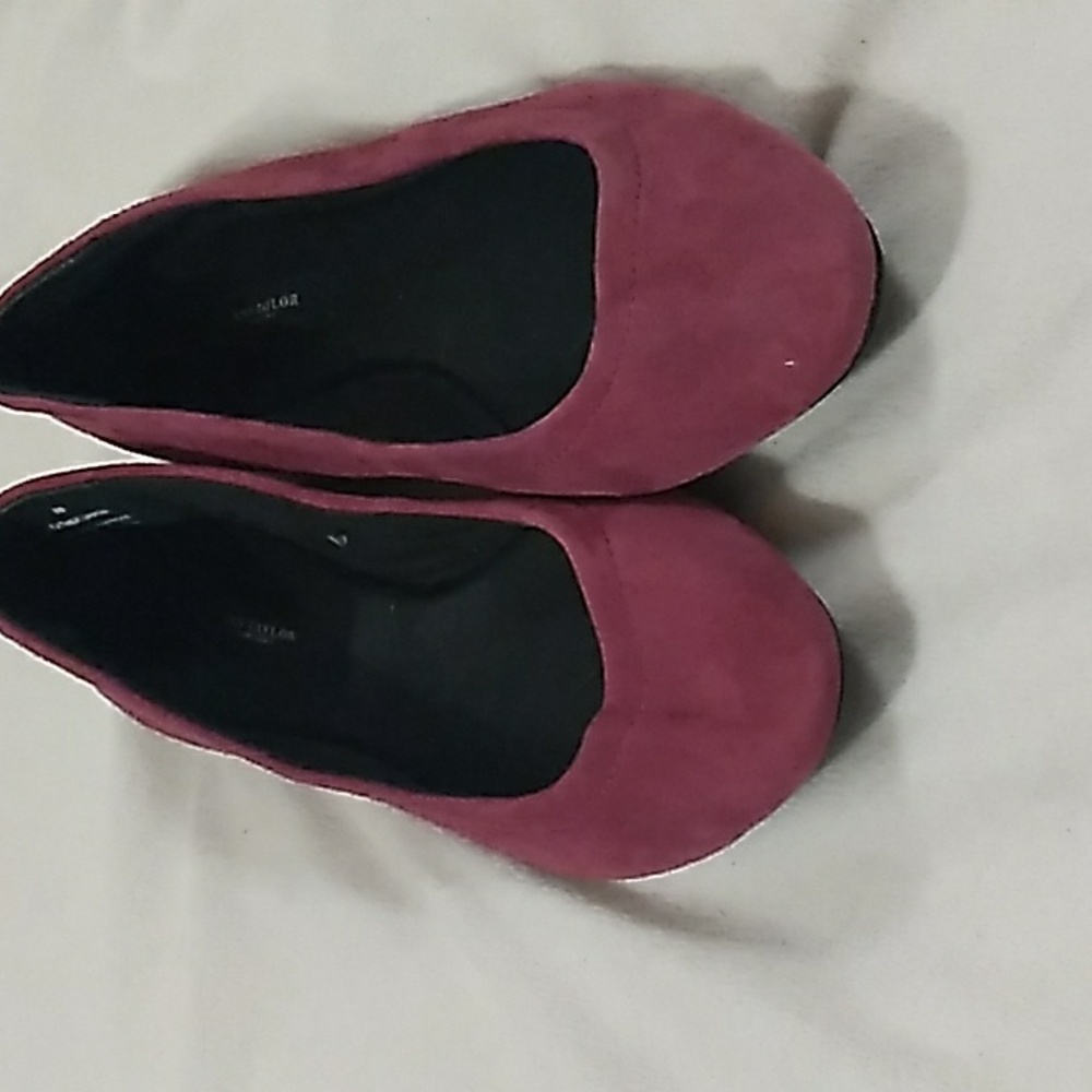 Ann Taylor shoes pink size 8 M